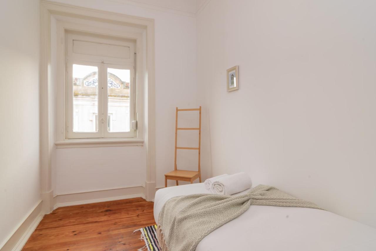 Apartment Anjos' Escape By Lovelystay Lisbon