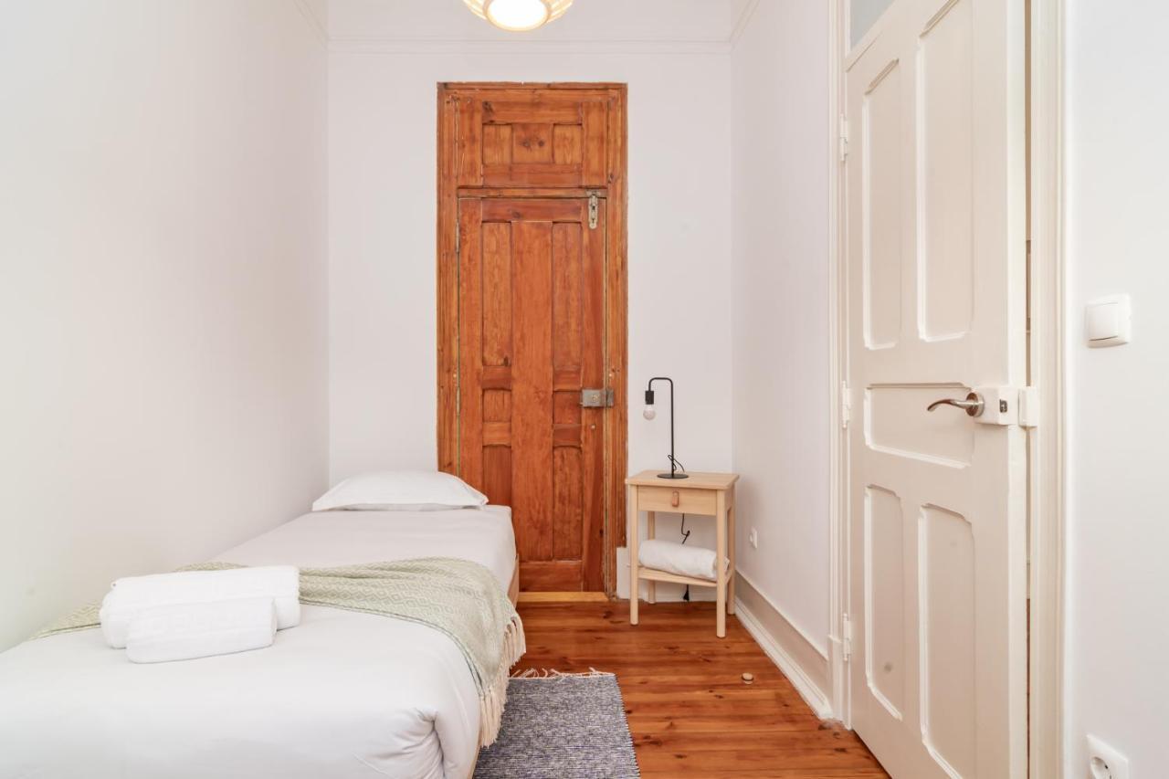 Apartment Anjos' Escape By Lovelystay Lisbon