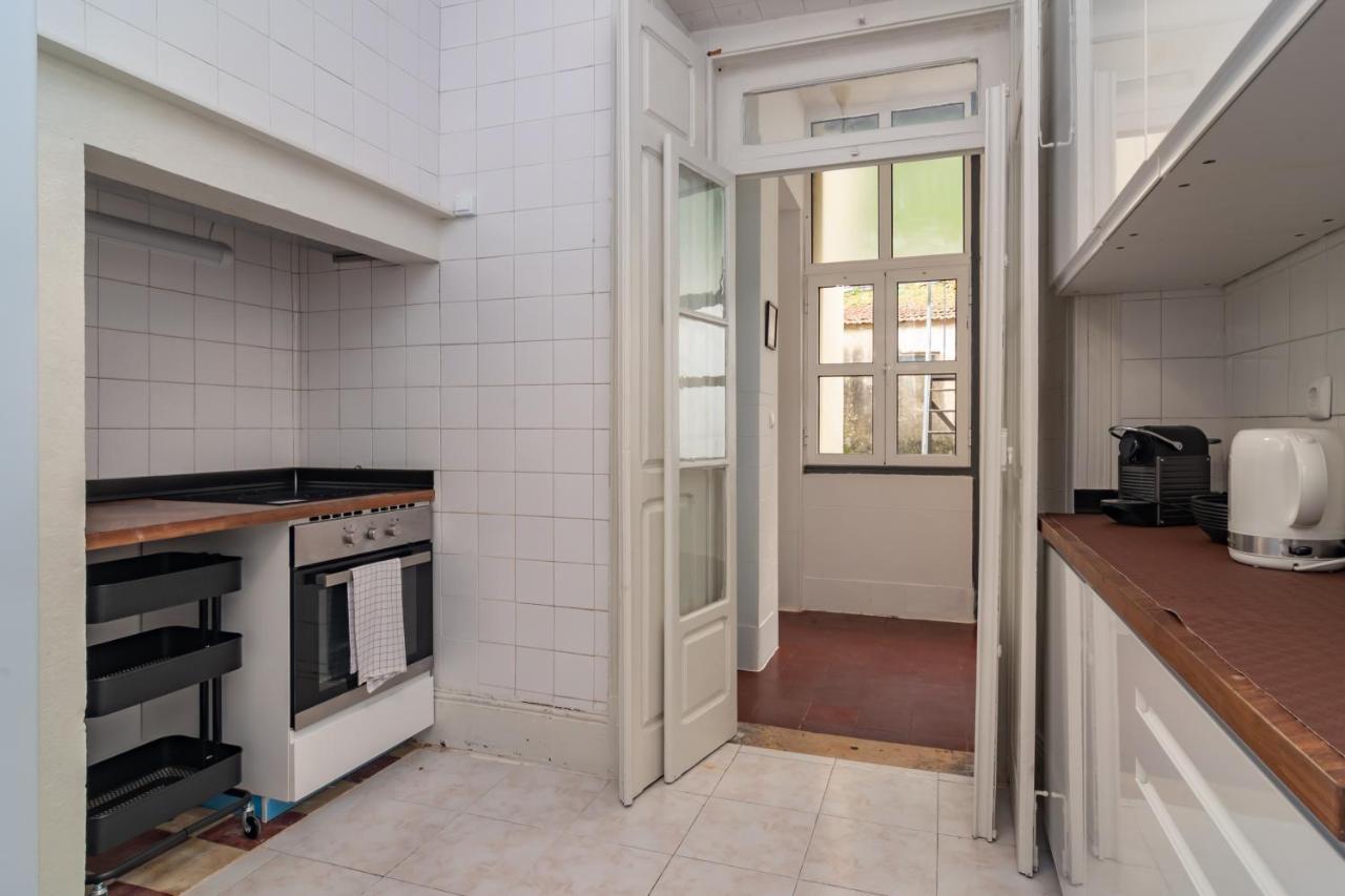 Apartment Anjos' Escape By Lovelystay